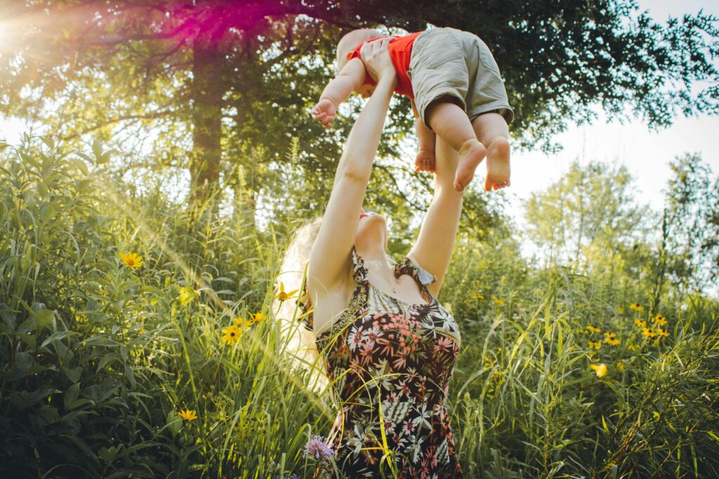 pexels-creationhill-1261909 mother and baby in nature